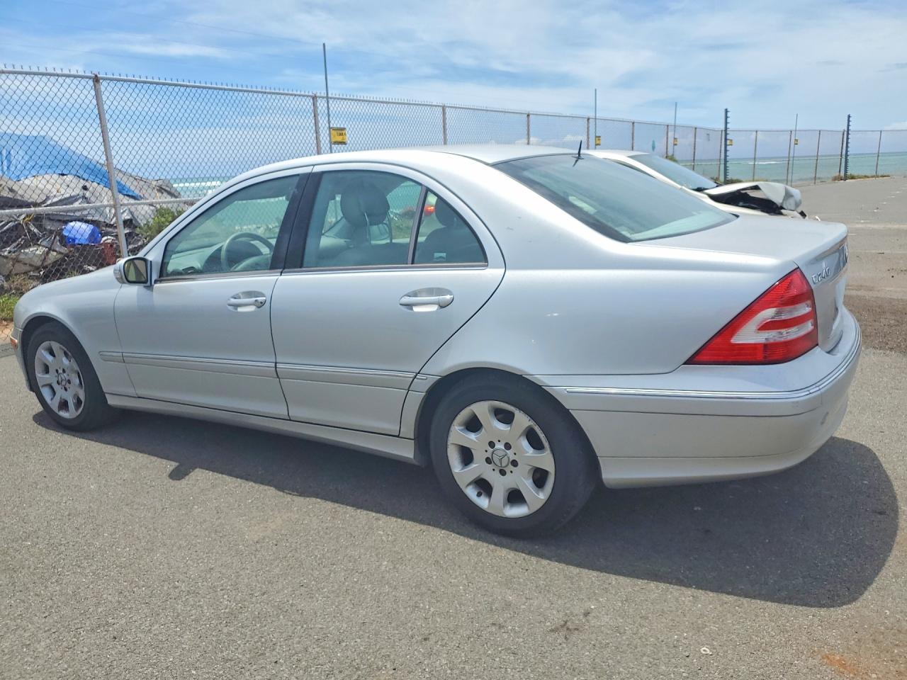 MERCEDES-BENZ C 2005 — 3