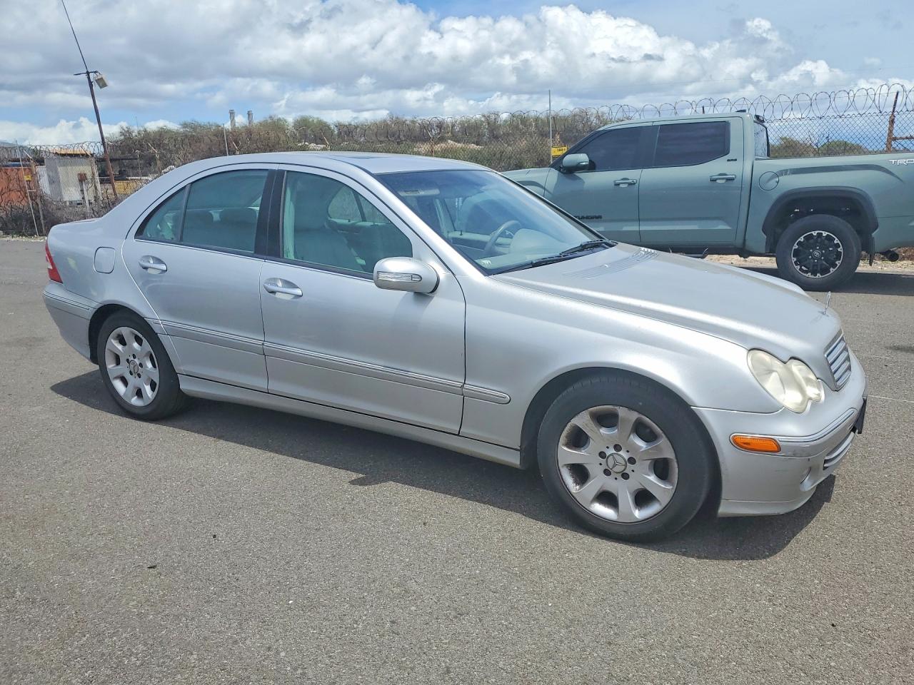 MERCEDES-BENZ C 2005 — 5