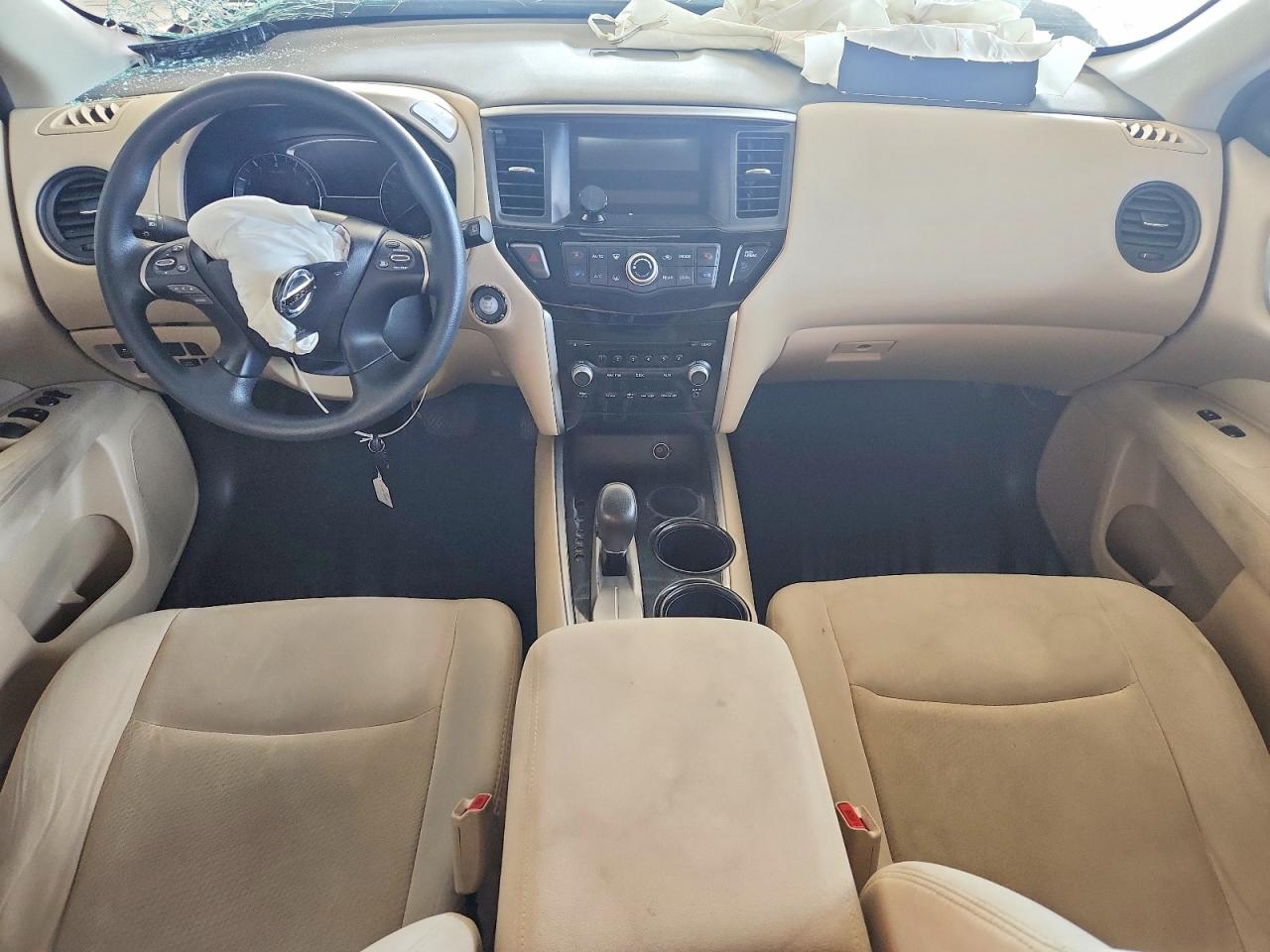 NISSAN PATHFINDER 2016 — 9