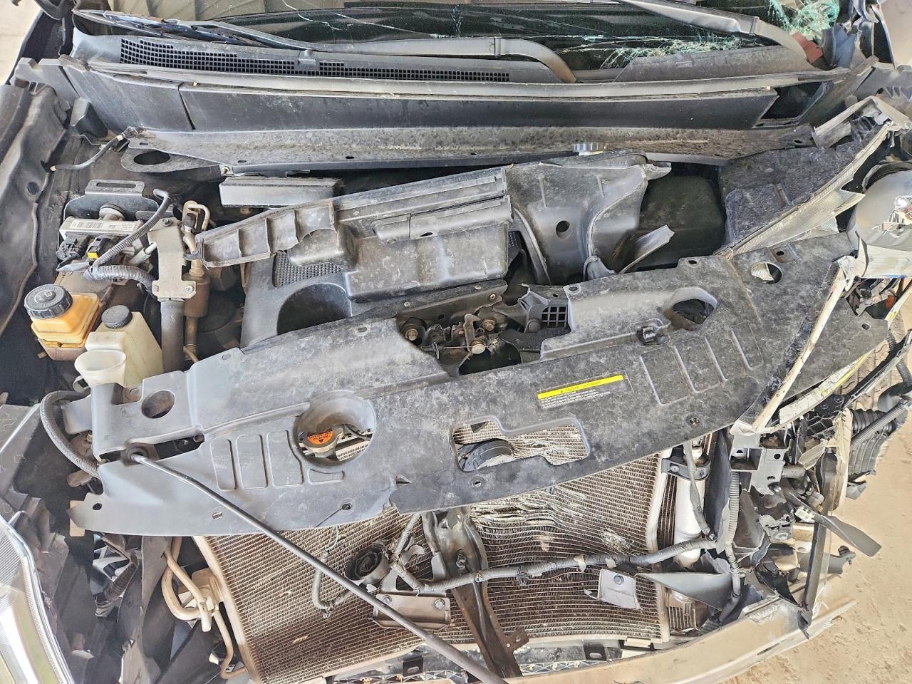 NISSAN PATHFINDER 2016 — 13