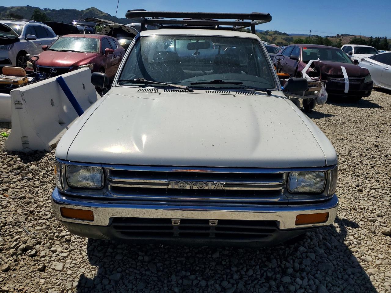 TOYOTA PICKUP 1991 — 6