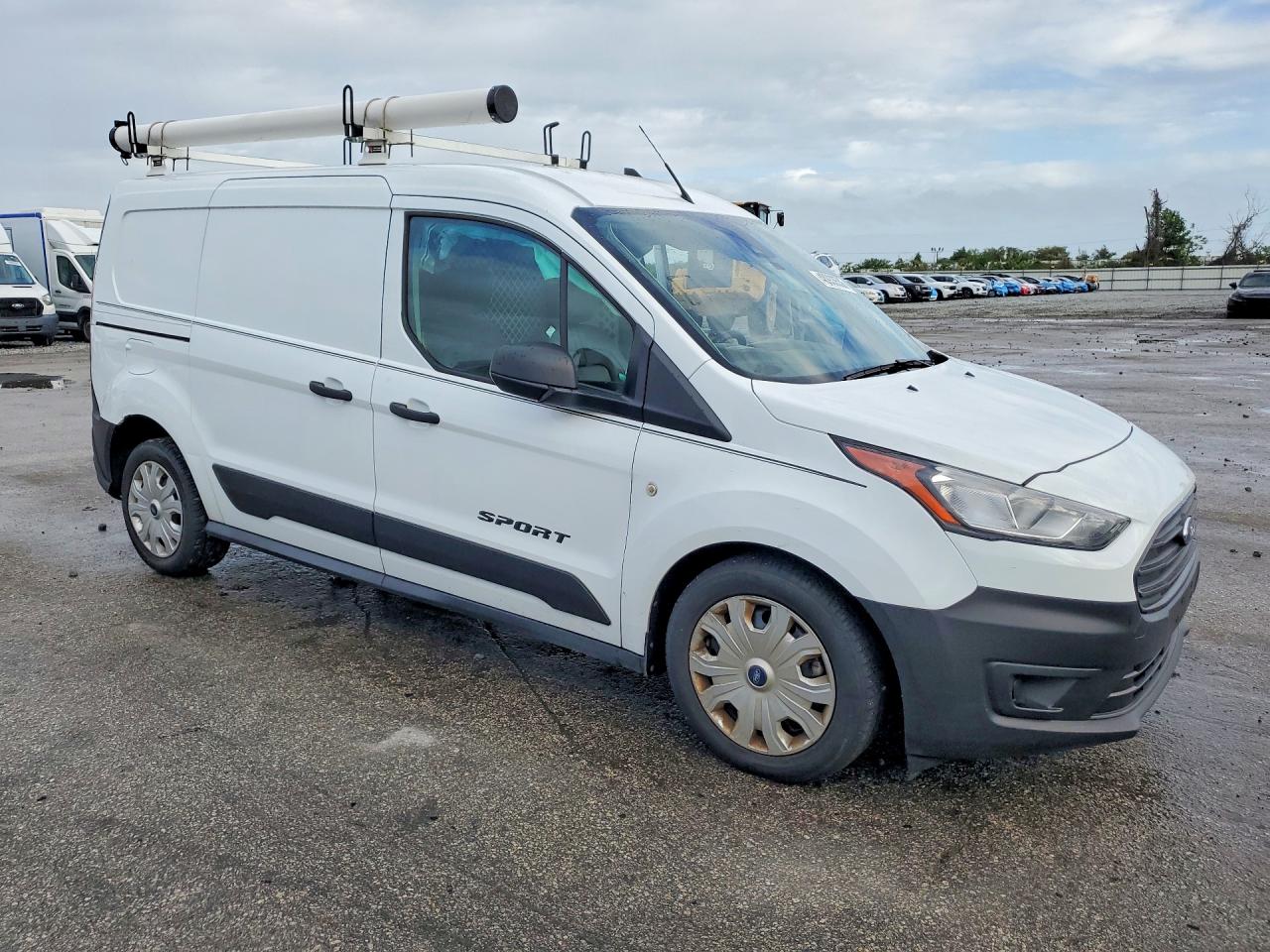 FORD TRANSIT CONNECT 2023 — 5