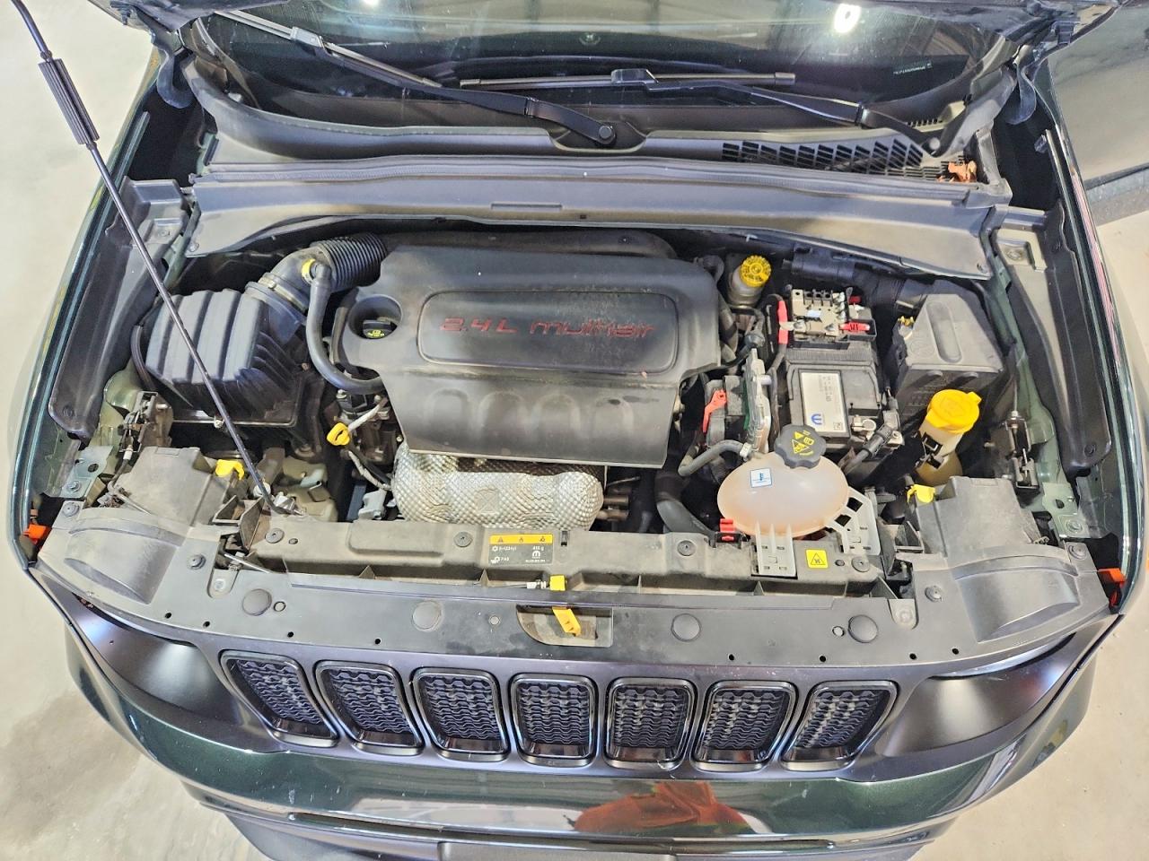 JEEP RENEGADE 2021 — 13