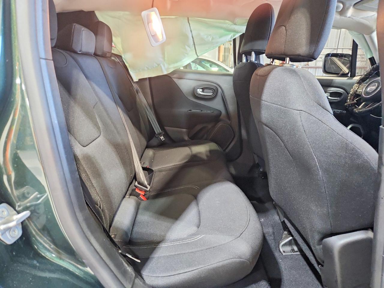 JEEP RENEGADE 2021 — 12
