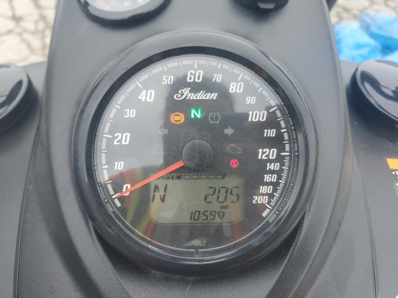 INDIAN MOTORCYCLE CO. SPRINGFIELD 2023 — 9