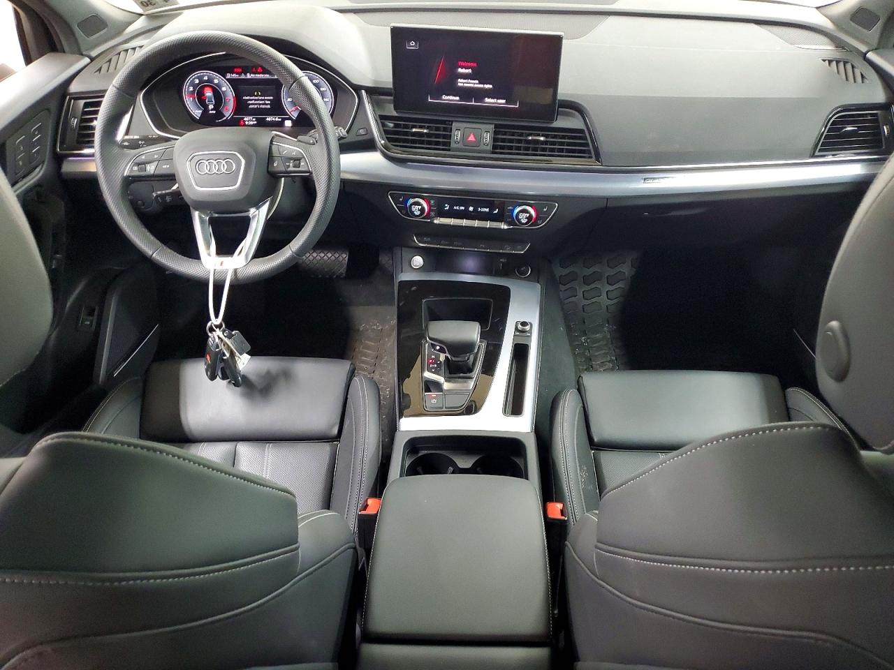 AUDI Q5 2025 — 9