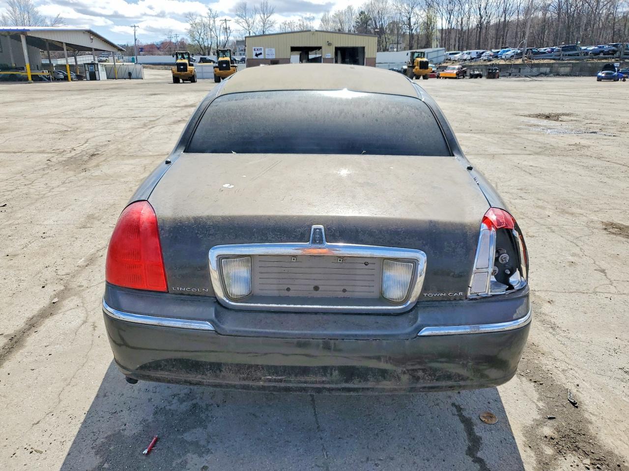 LINCOLN TOWN CAR 2007 — 7