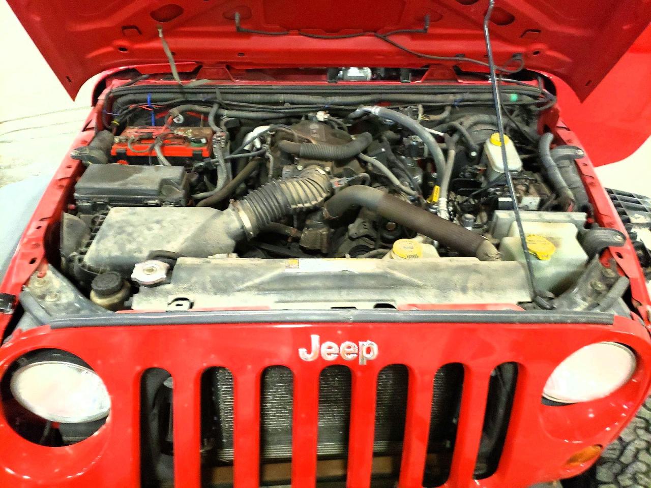 JEEP WRANGLER UNLIMITED 2010 — 13