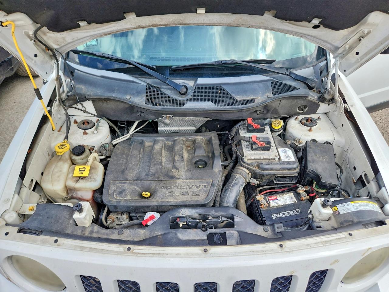 JEEP PATRIOT 2011 — 13
