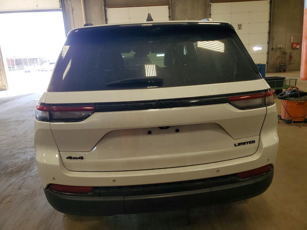 JEEP GRAND CHEROKEE 2023 — 7