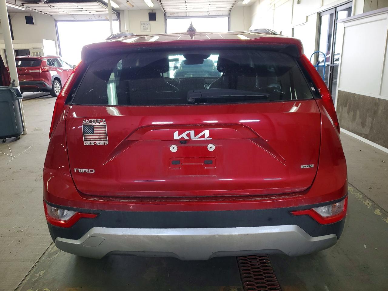 KIA NIRO 2023 — 7