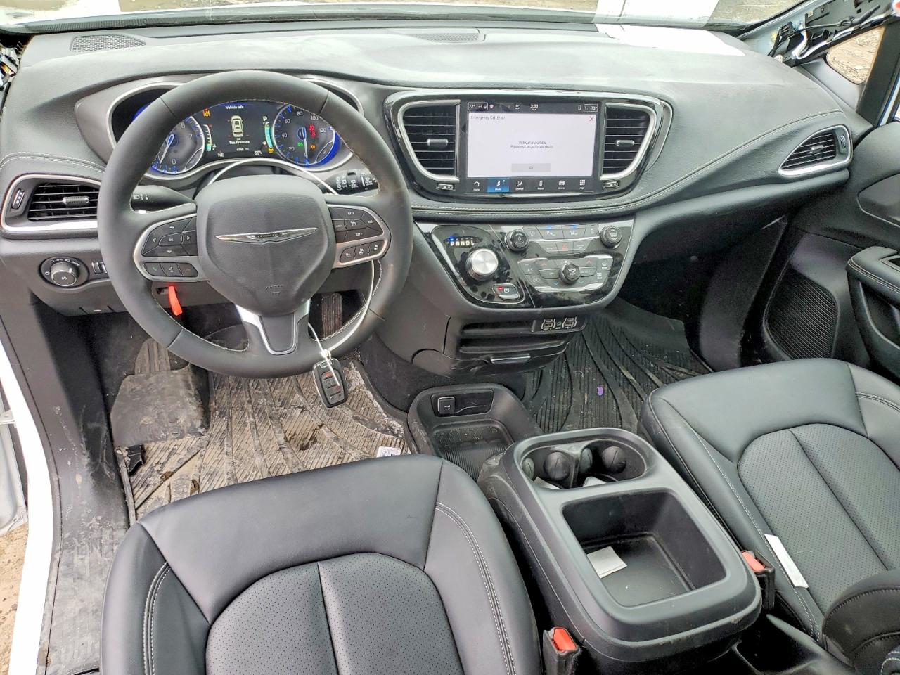CHRYSLER PACIFICA 2025 — 9