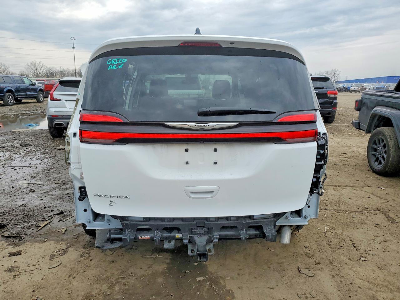 CHRYSLER PACIFICA 2025 — 7