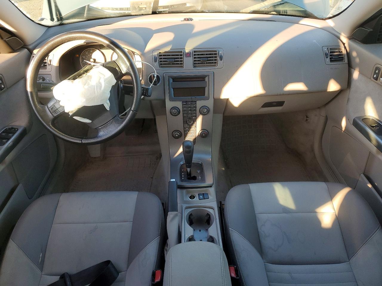 VOLVO S40 2005 — 9