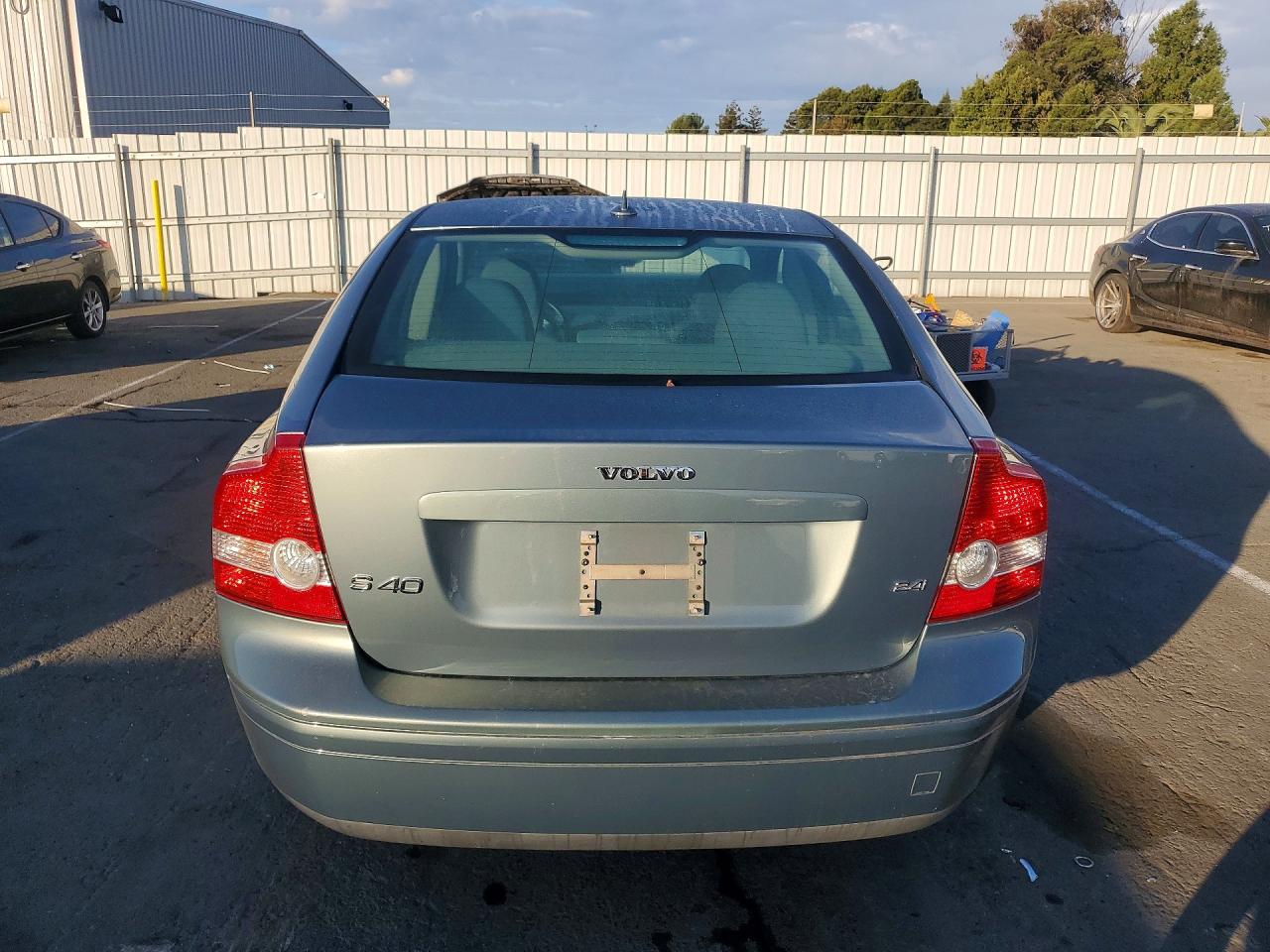 VOLVO S40 2005 — 7