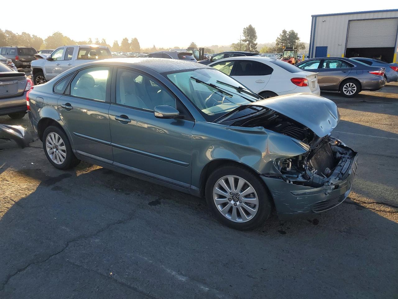 VOLVO S40 2005 — 5