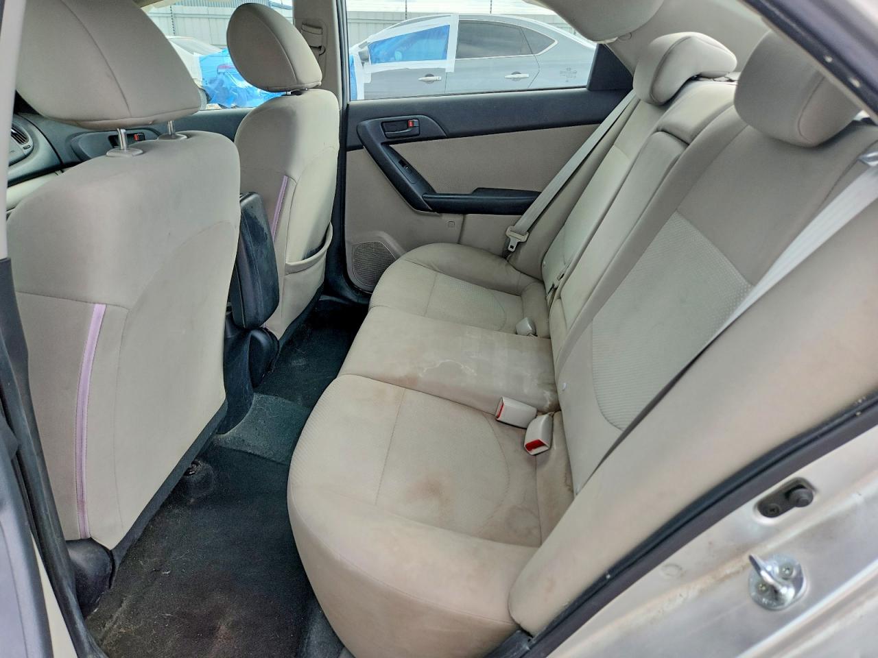 KIA FORTE 2012 — 11