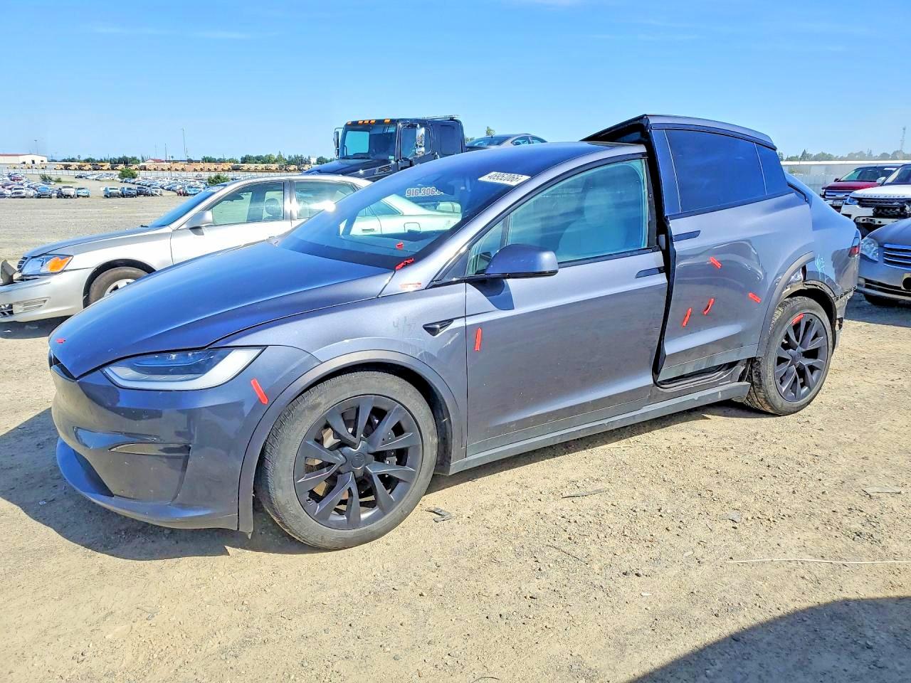 TESLA MODEL X 2023 — 2