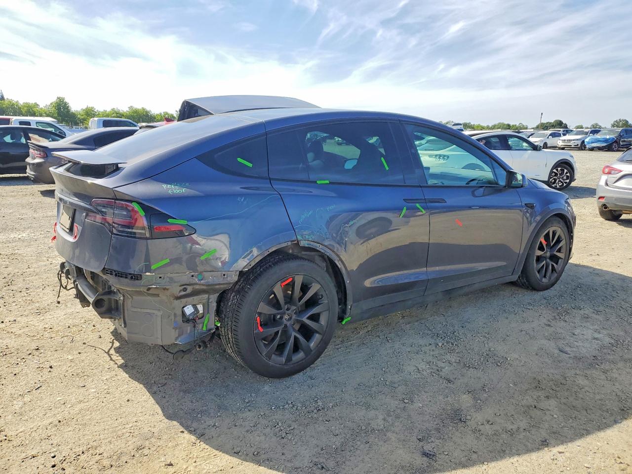 TESLA MODEL X 2023 — 4