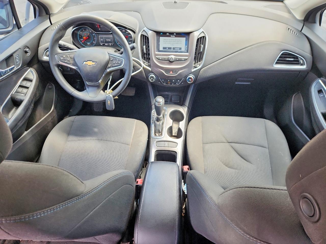 CHEVROLET CRUZE 2017 — 9
