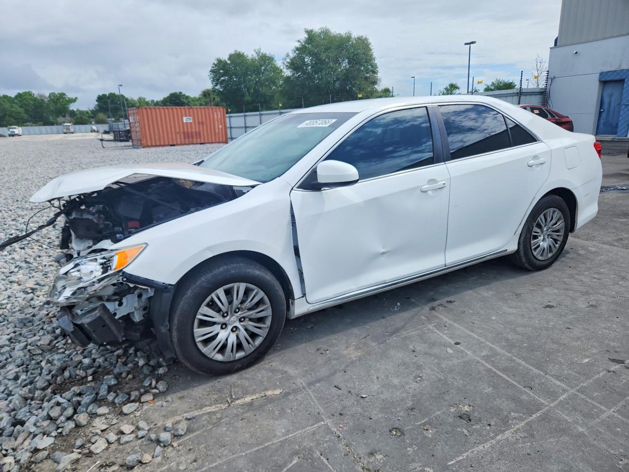 TOYOTA CAMRY 2014 — 2