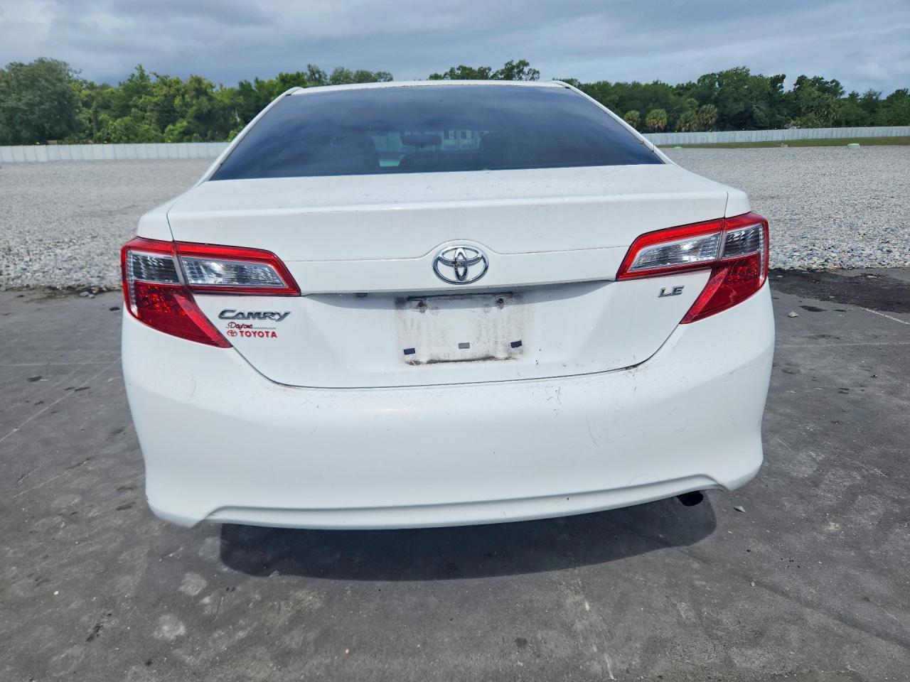 TOYOTA CAMRY 2014 — 7