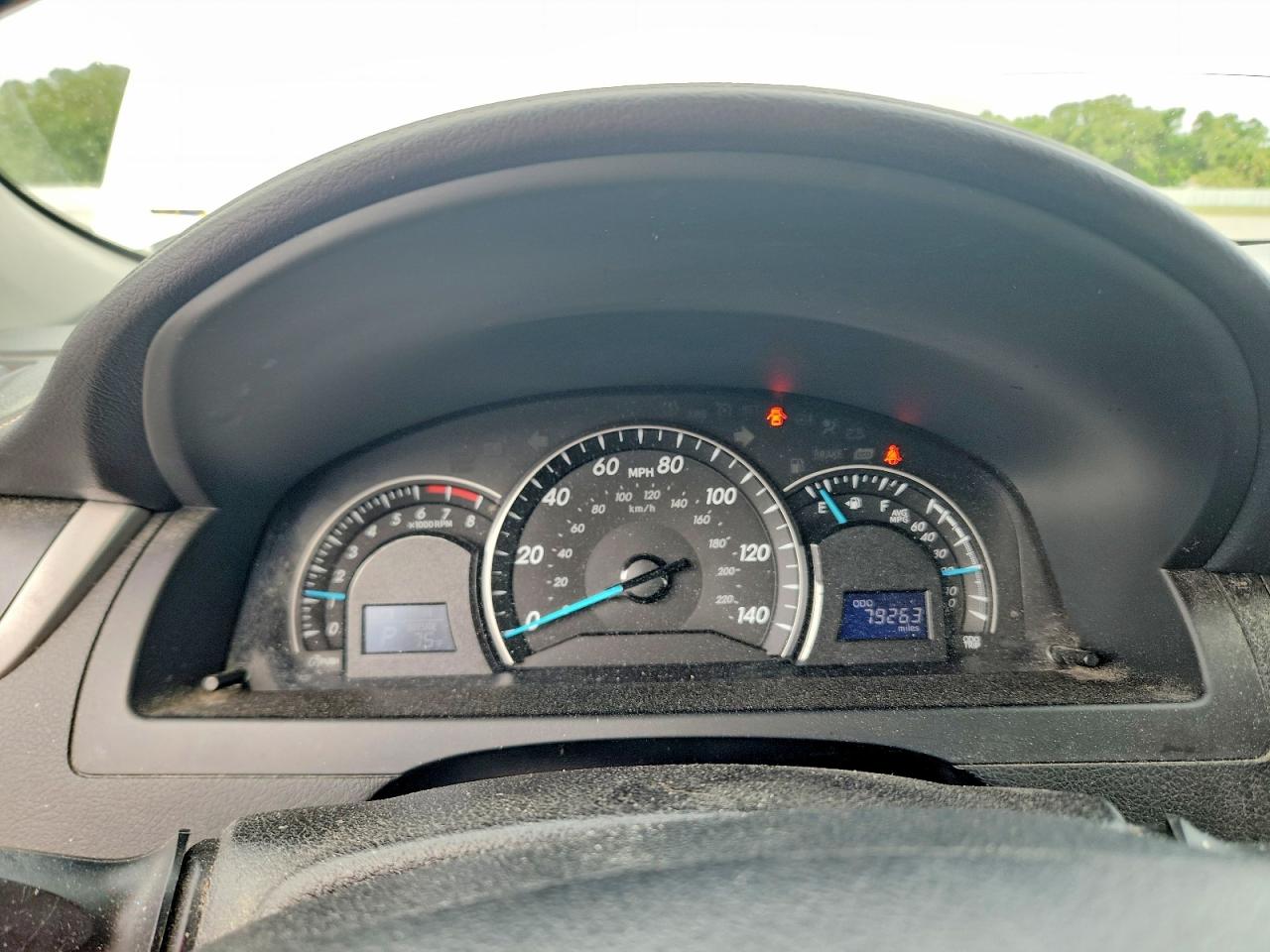TOYOTA CAMRY 2014 — 10
