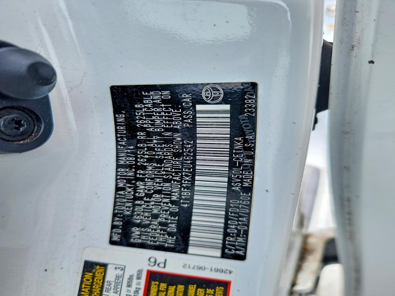 TOYOTA CAMRY 2014 — 14