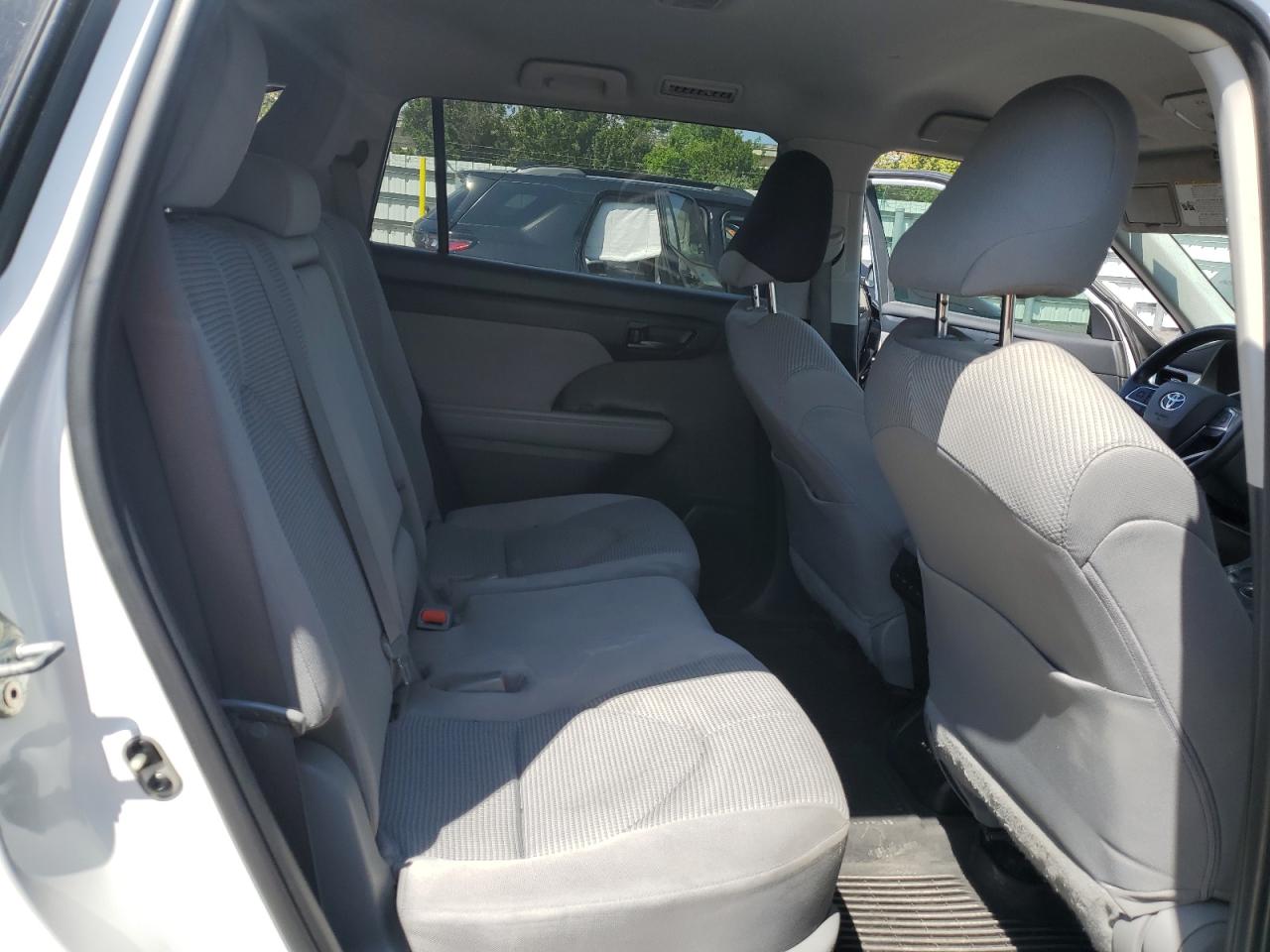 TOYOTA 02 6FDU45 2021 — 12