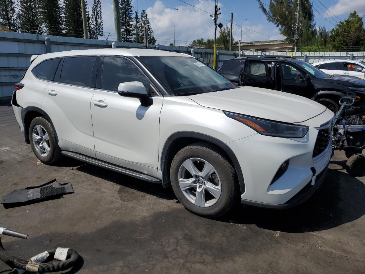 2021 TOYOTA 02 6FDU45