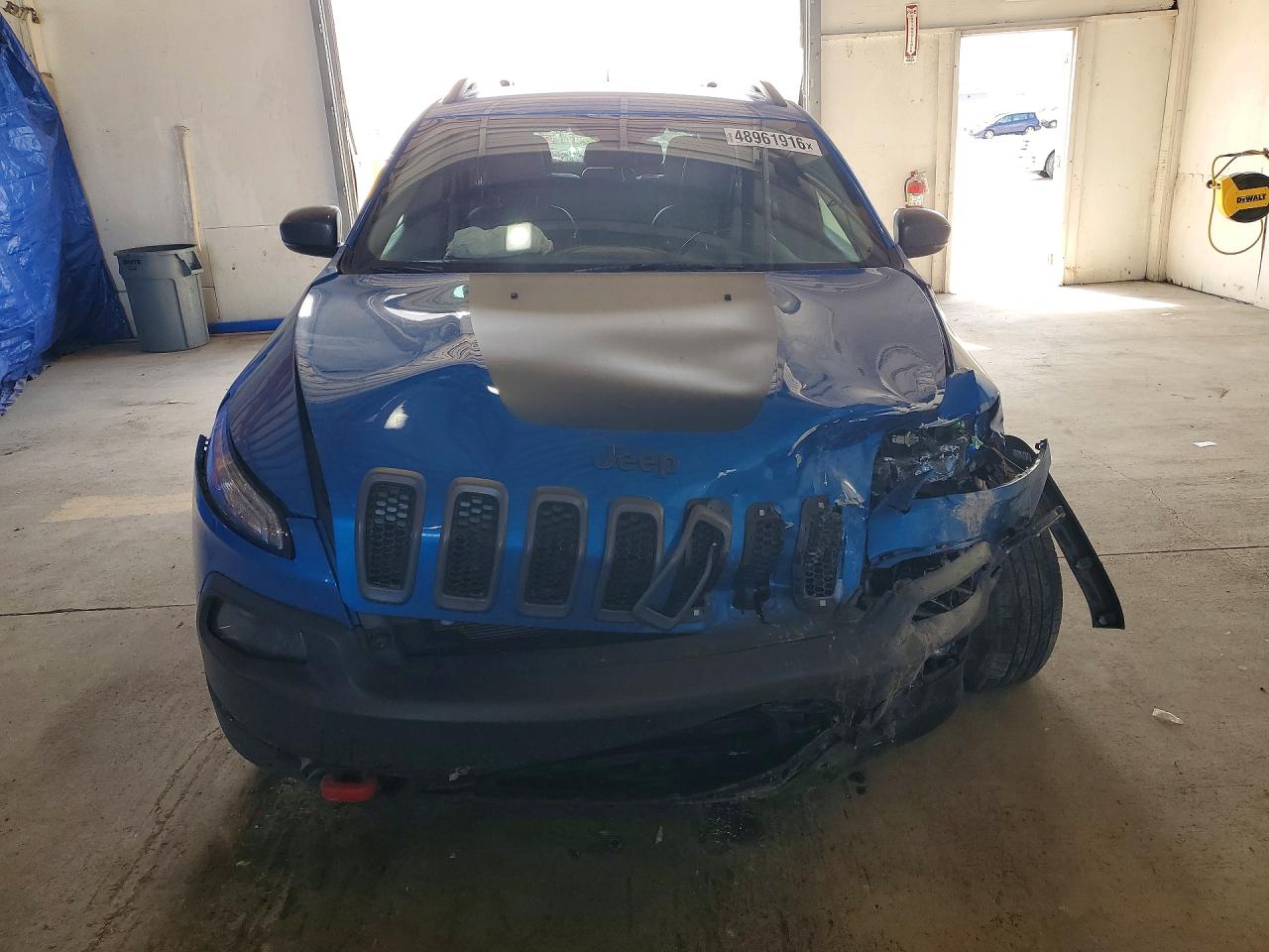 JEEP CHEROKEE 2018 — 6