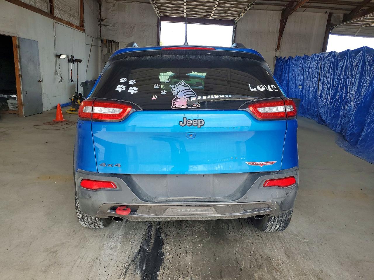 JEEP CHEROKEE 2018 — 7