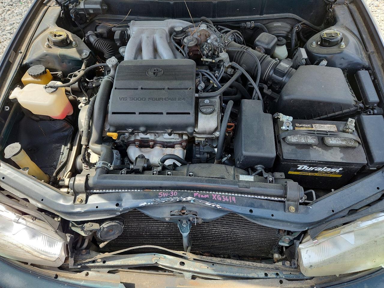 TOYOTA CAMRY 1994 — 12