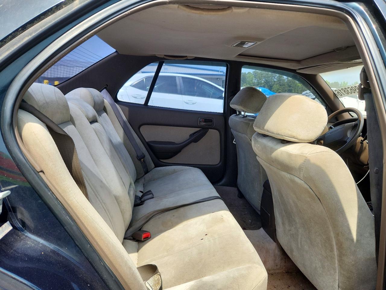 TOYOTA CAMRY 1994 — 11