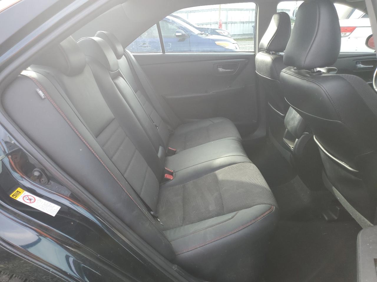 TOYOTA CAMRY 2016 — 11