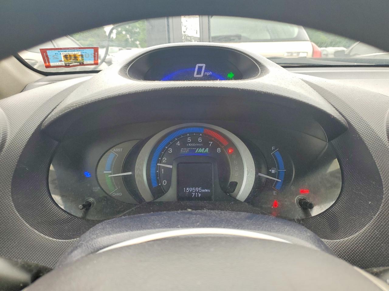 HONDA INSIGHT 2010 — 10