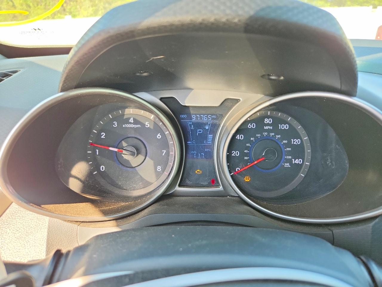 HYUNDAI VELOSTER 2015 — 10