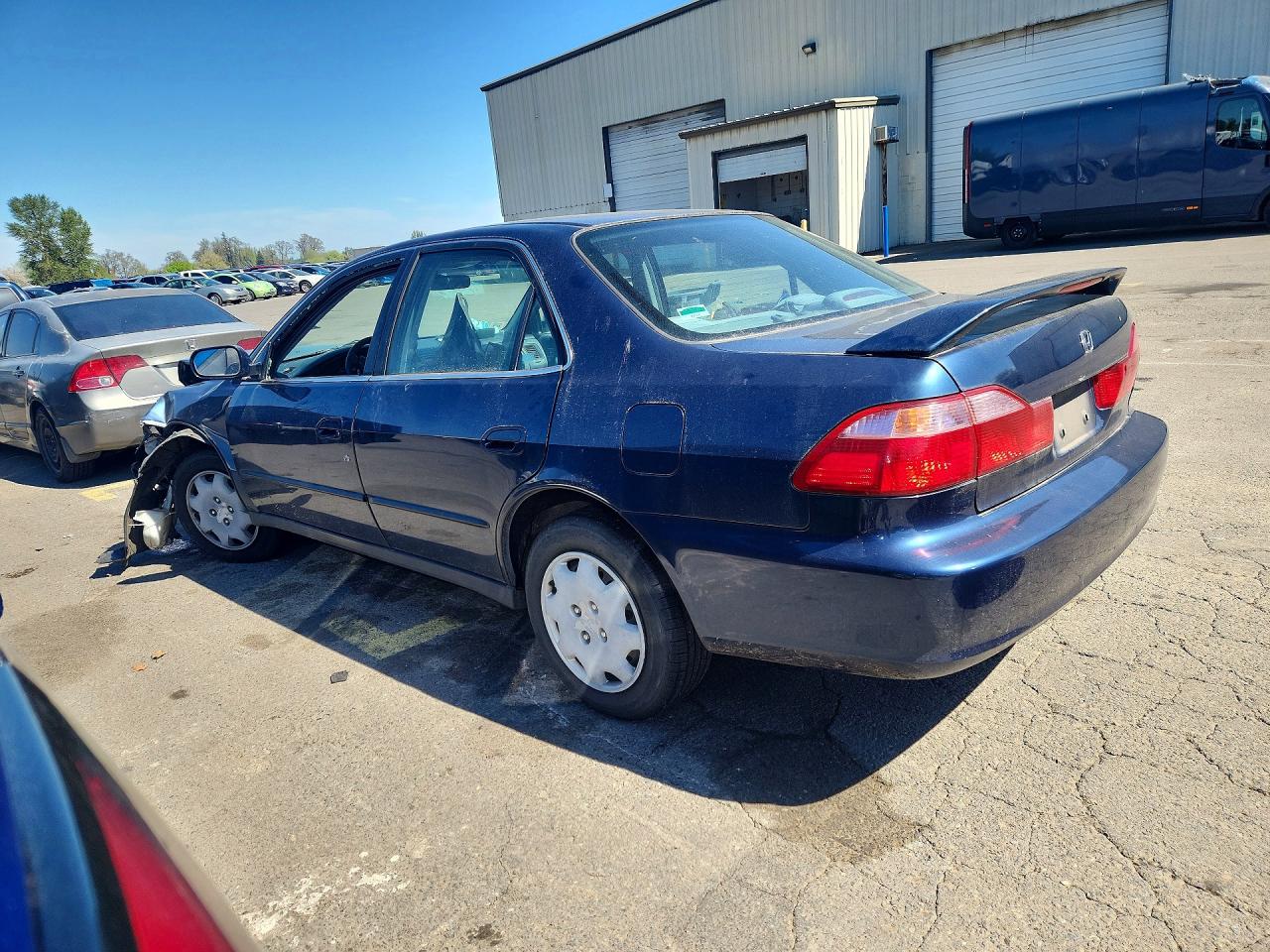 HONDA ACCORD 2000 — 3