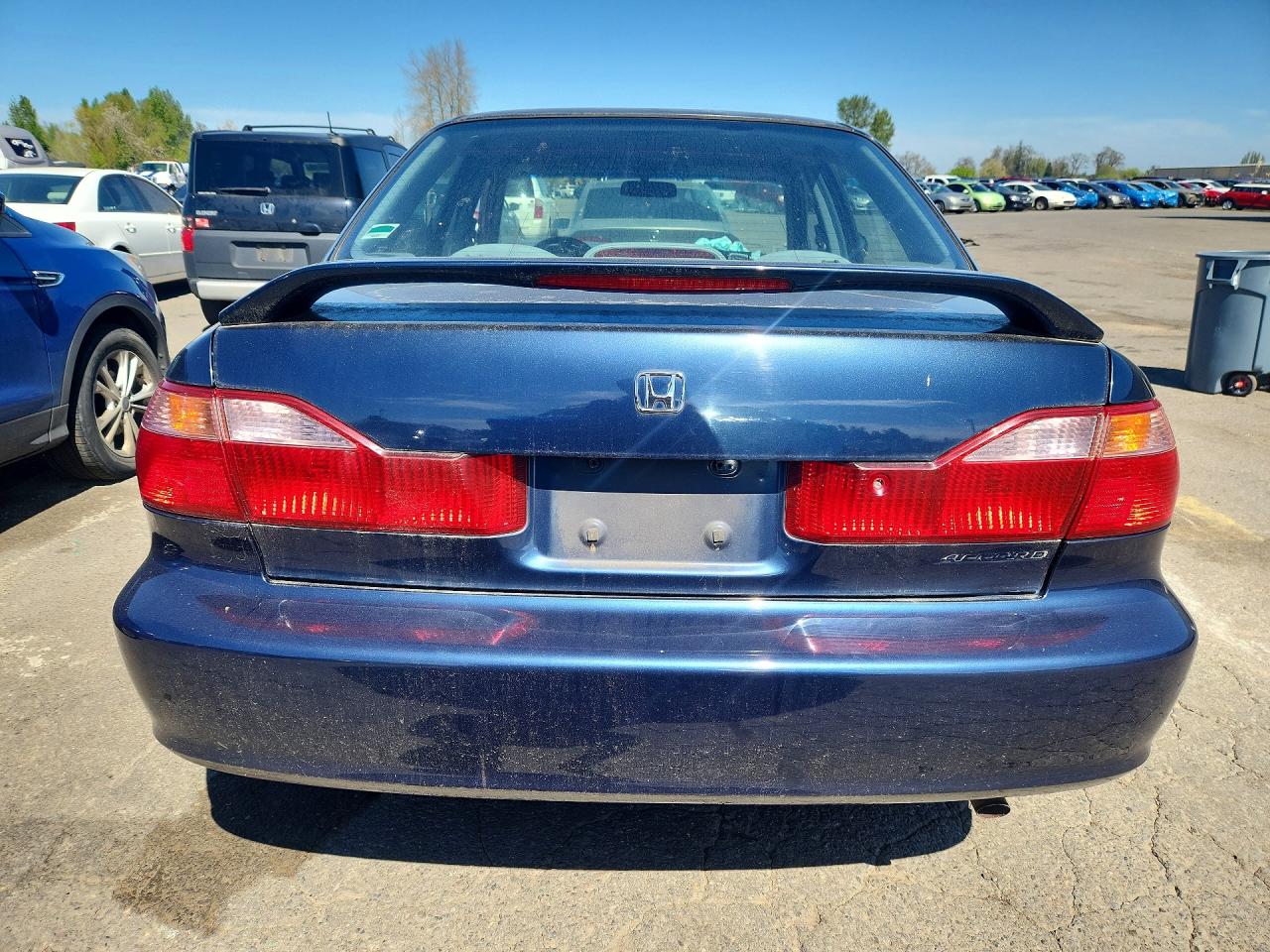 HONDA ACCORD 2000 — 7