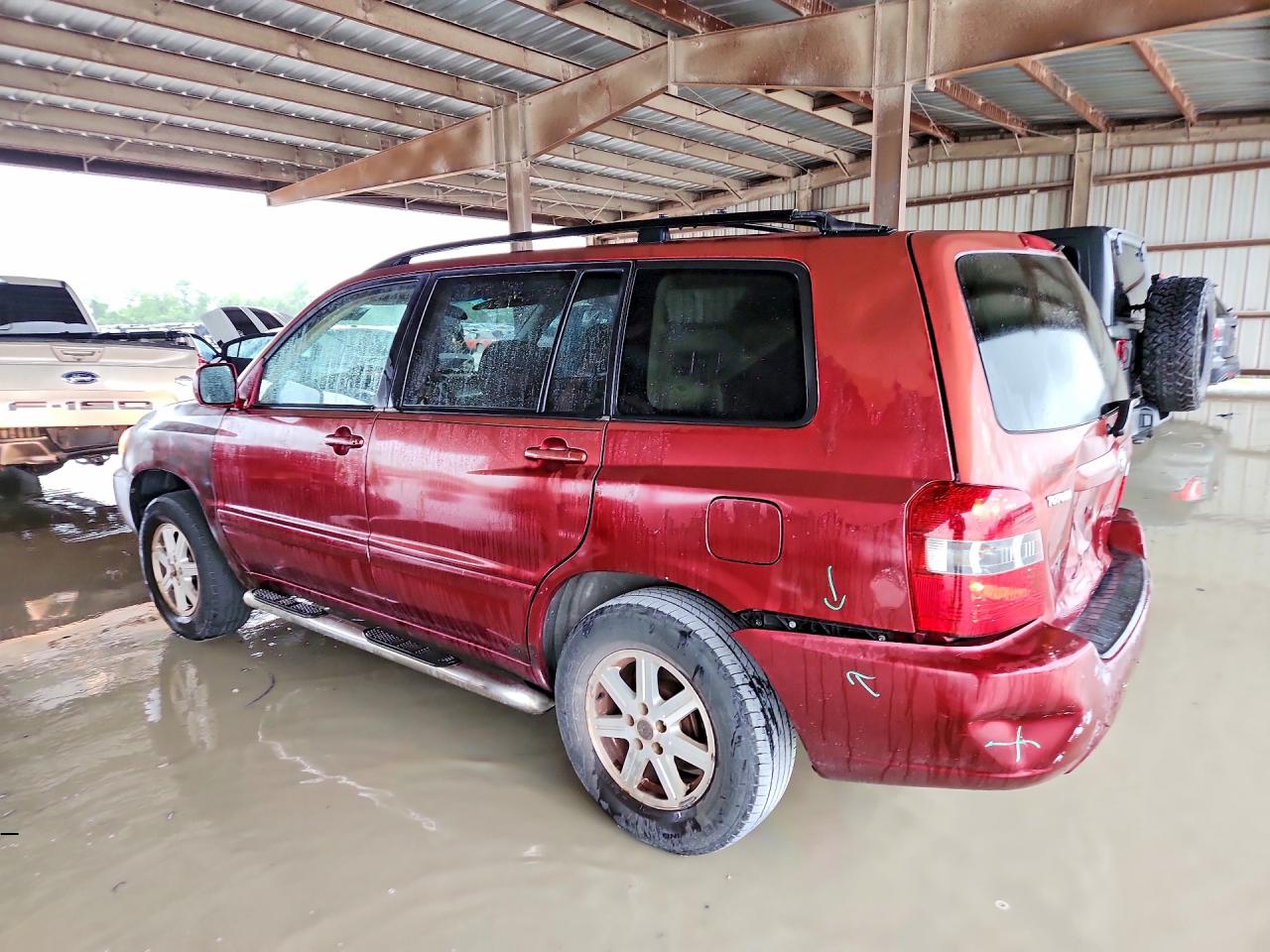 TOYOTA HIGHLANDER 2004 — 3