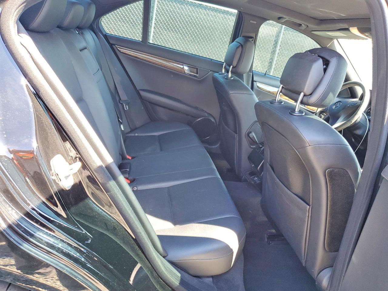 MERCEDES-BENZ C 2008 — 11