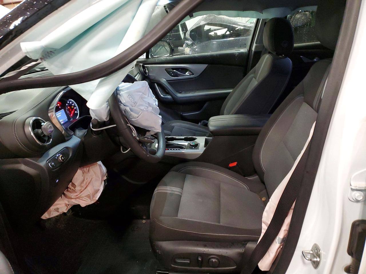 CHEVROLET BLAZER 2023 — 8