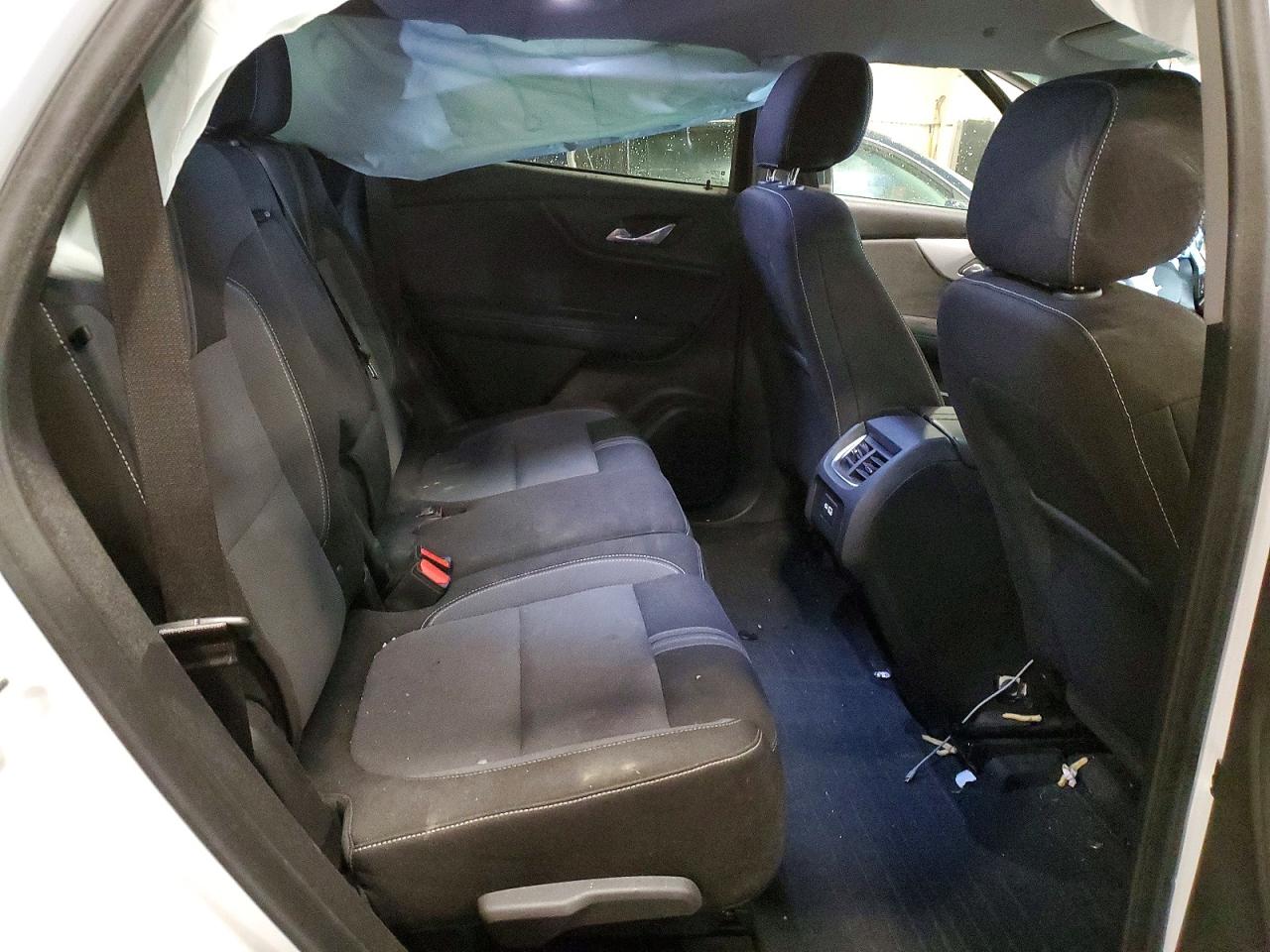 CHEVROLET BLAZER 2023 — 12
