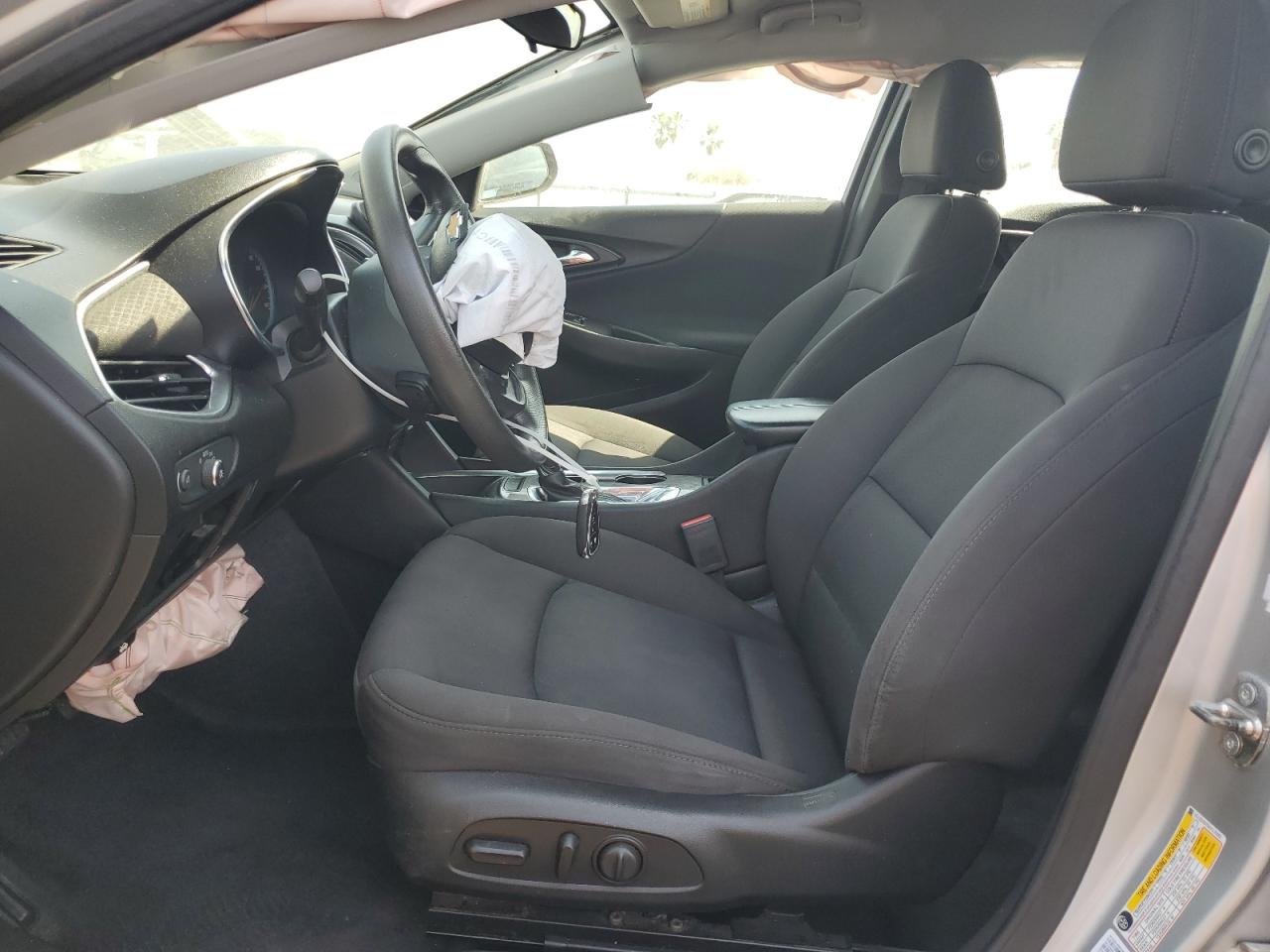 CHEVROLET MALIBU 2019 — 8