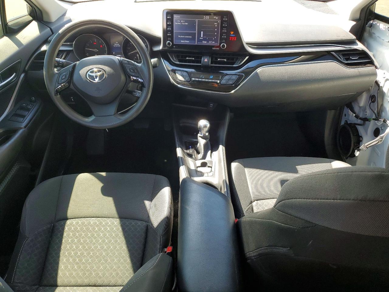 TOYOTA C-HR 2021 — 9