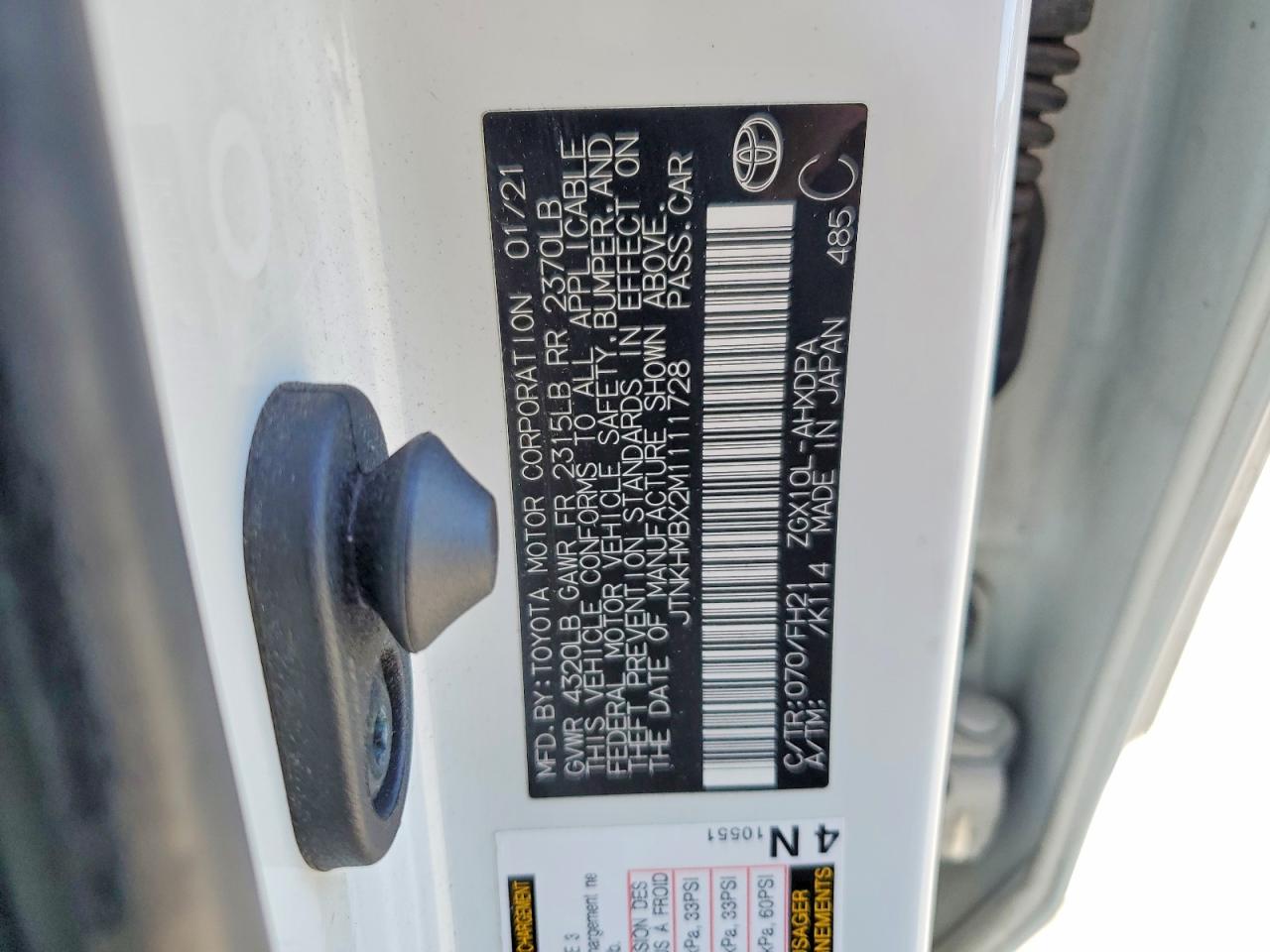TOYOTA C-HR 2021 — 15
