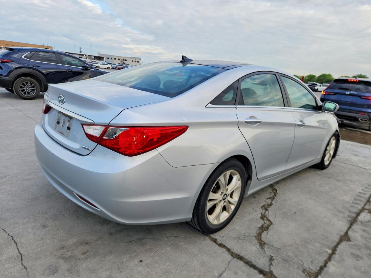 HYUNDAI SONATA 2012 — 4