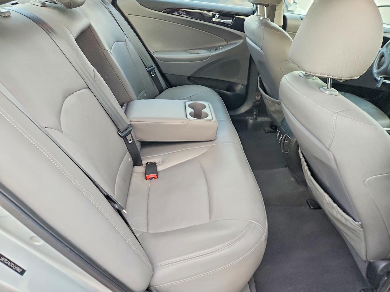 HYUNDAI SONATA 2012 — 11