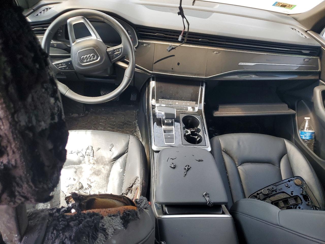 AUDI Q7 2021 — 9
