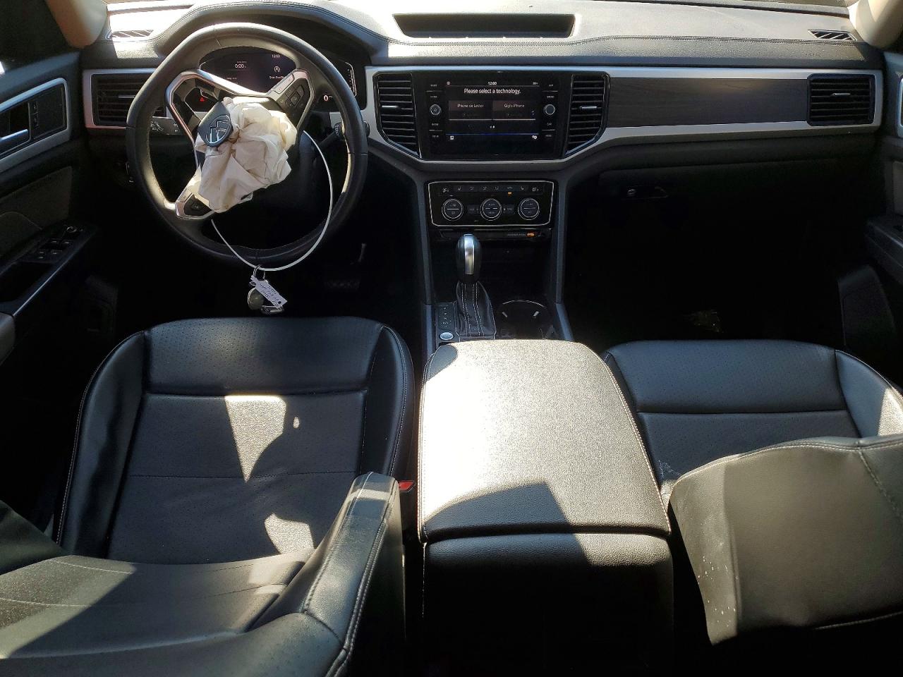 VOLKSWAGEN ATLAS 2022 — 9